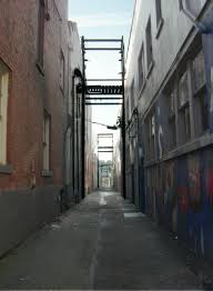 alley